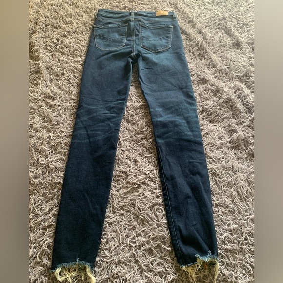 Distress Jean - Picture 7 of 8